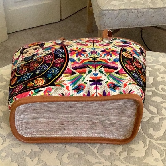 Beautiful Purse 👜💖💛💖 - Picture 9 of 9